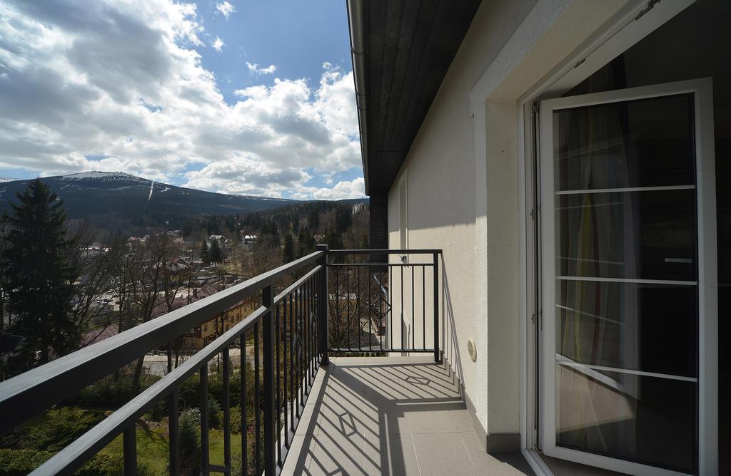 Villa Avangarda Szklarska Poręba Rum bild