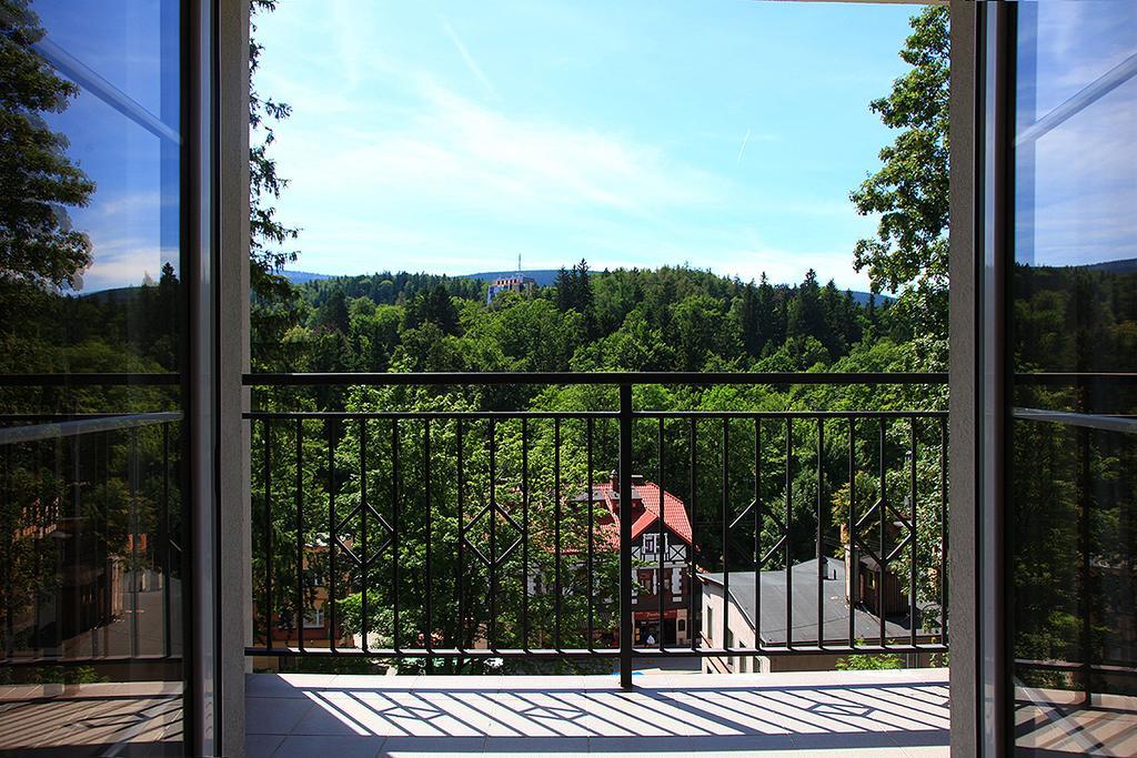 Villa Avangarda Szklarska Poręba Rum bild